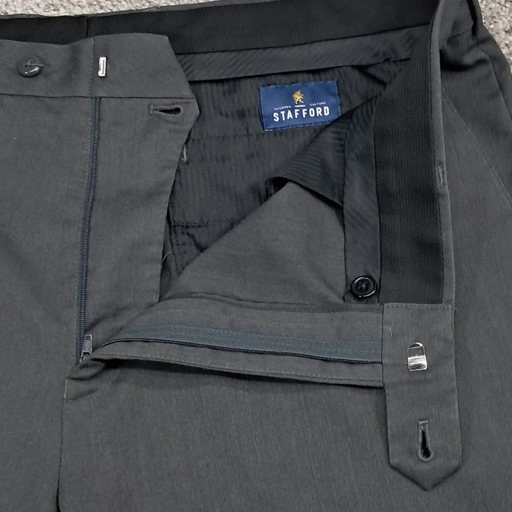 Stafford Travel Classic Fit Super Trouser‎ Mens 40x30 Charcoal Gray Dress Pants